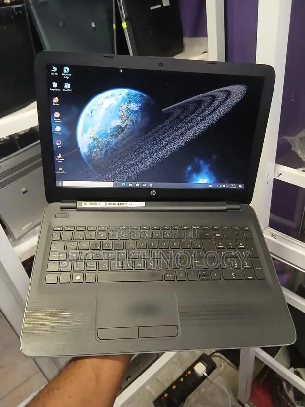 Laptop HP 255 G5 8GB AMD SSD 256GB · Photo 1
