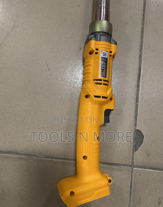 Ingco Cordless Concrete Vibrator 20v · Photo 2