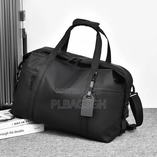 Potable Leather Duffel Traveling Bag at Plbagsgh · Photo 3