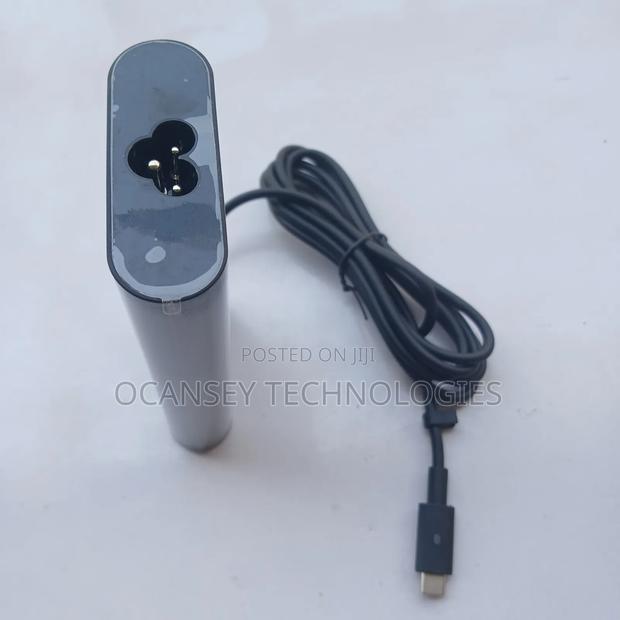 Original Dell Type-C Oval 90W Adapter / Charger · Photo 4