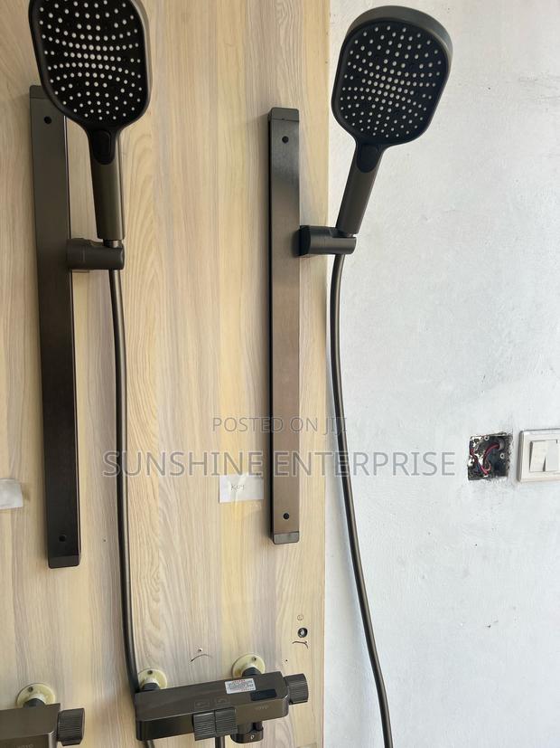 2in1 Digital Bathroom Shower · Photo 3