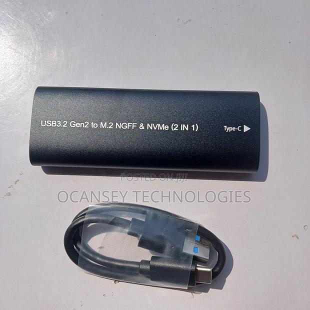Original USB 3.2 Gen 2 to M.2 NGFF Nvme 2 in 1 SSD Case · Photo 2