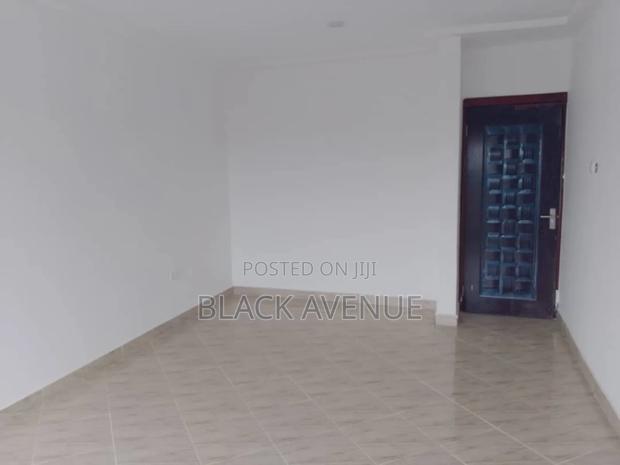 2bdrm Townhouse/Terrace in Estate, School Junction for sale · Photo 3