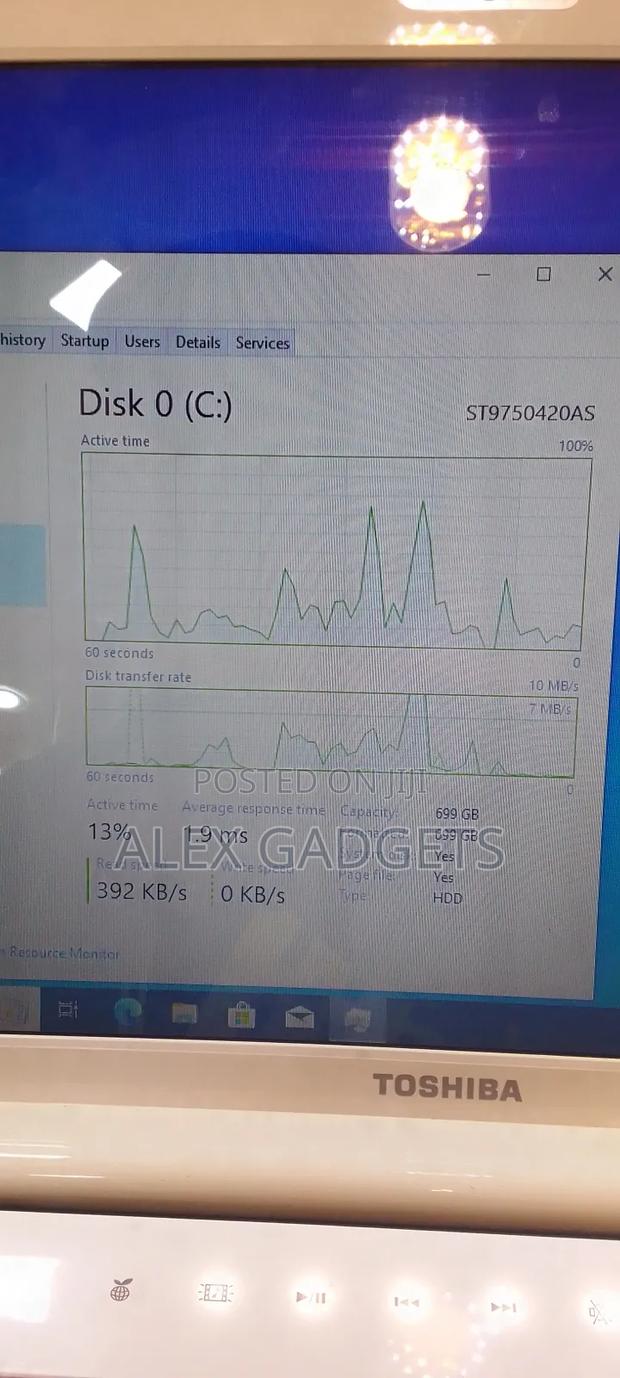 Laptop Toshiba Satellite A500 4GB Intel Core I5 HDD 750GB · Photo 6