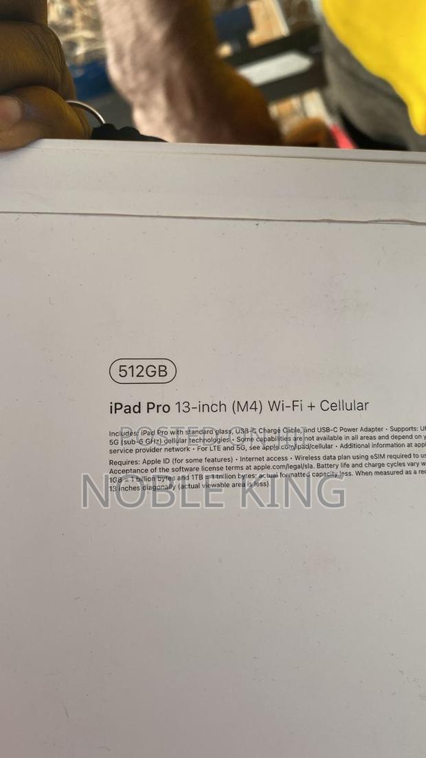 New Apple iPad Pro 13 (2024) 512 GB Black · Photo 1