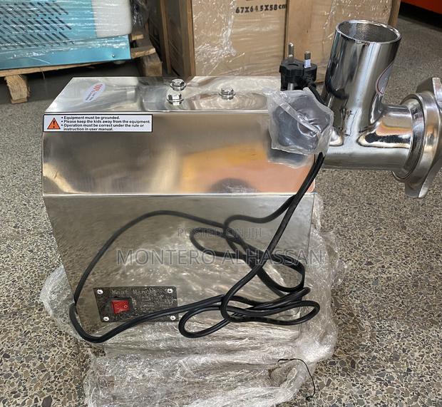 Meat Mincer Machine · Photo 2
