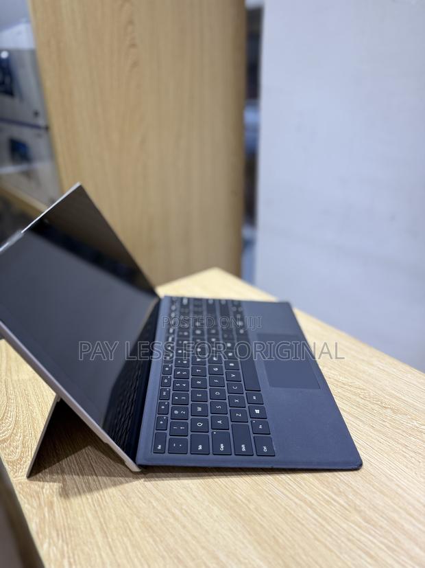 Laptop Microsoft Surface Laptop 5 16GB Intel Core I7 SSD 512GB · Photo 8