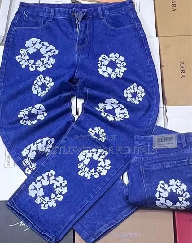 Baggy Jean Trousers for Sale in Labadi · Photo 1