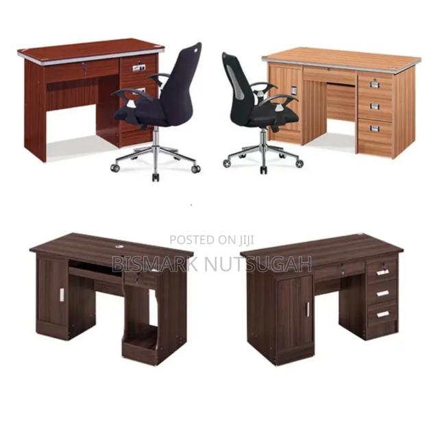 Stylish Office Table · Photo 1