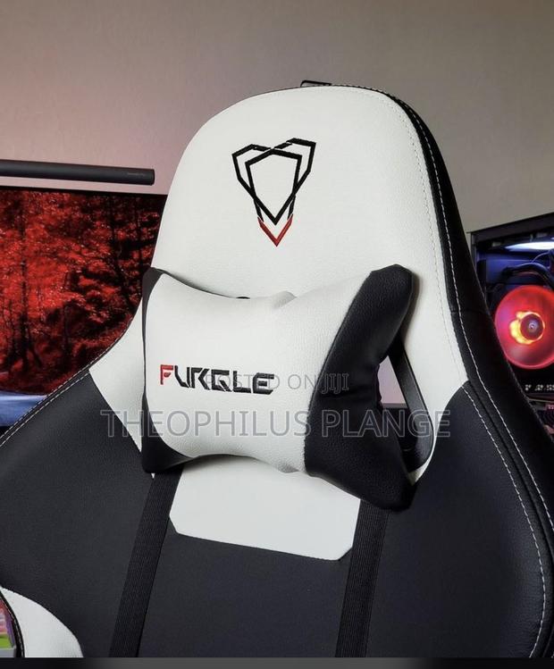 Furgle Gaming Chair/ Executive Gaming Chair · Photo 3