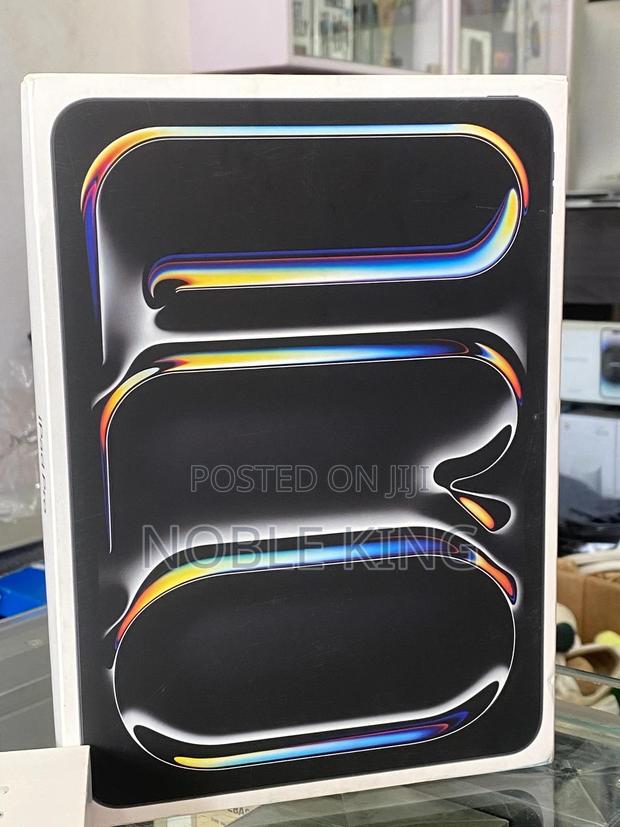 New Apple iPad Pro 13 (2024) 512 GB Black · Photo 2