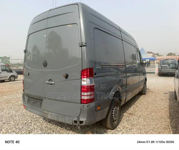Mercedes-Benz Sprinter 2014 Grey · Photo 3