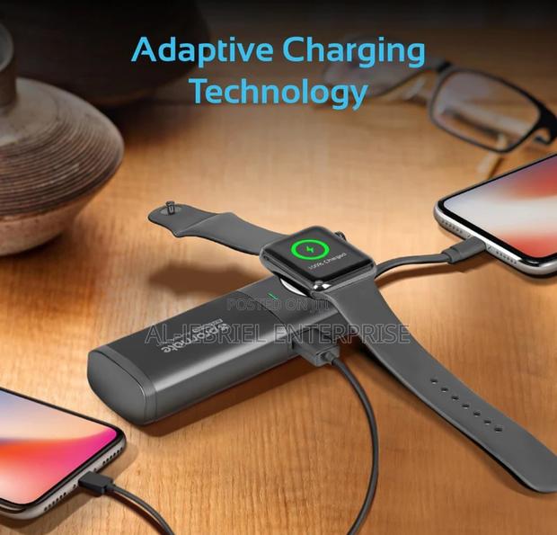 Ultra-Compact 6700mah Promate AURAWATCH Multi Powerbank · Photo 1