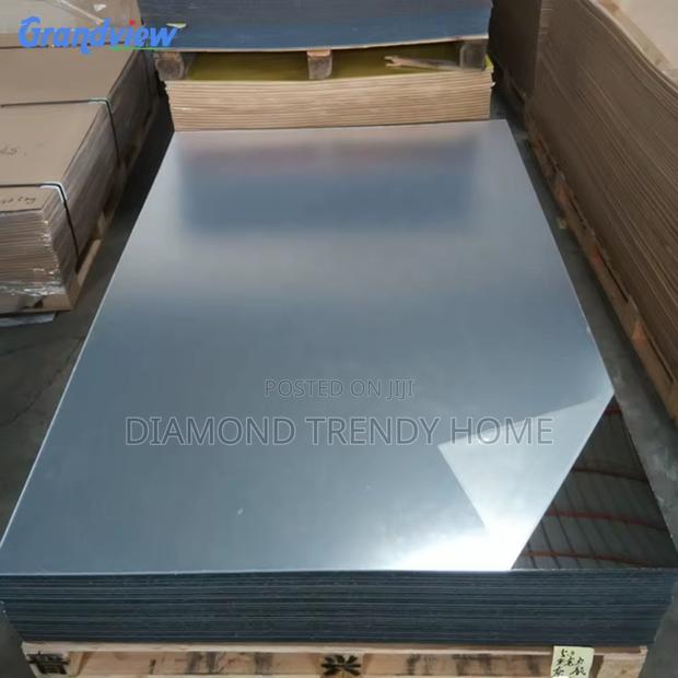 Self Adhesive Acrylic Mirror · Photo 4