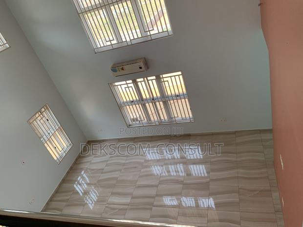 4bdrm House in Oyibi for sale · Photo 5