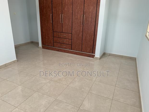 4bdrm House in Oyibi for sale · Photo 8