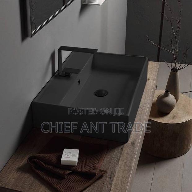 Black Countertop Basin. Pedicure Basin. Yt-09 · Photo 1