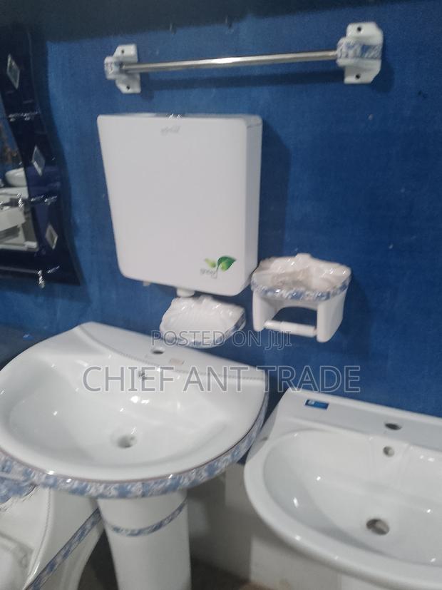 Set of Wc - Bain Accessories 018SC · Photo 2