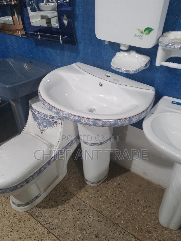Set of Wc - Bain Accessories 018SC · Photo 1