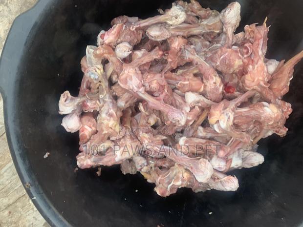 Chicken Bones For Cats And Dogs · Photo 1