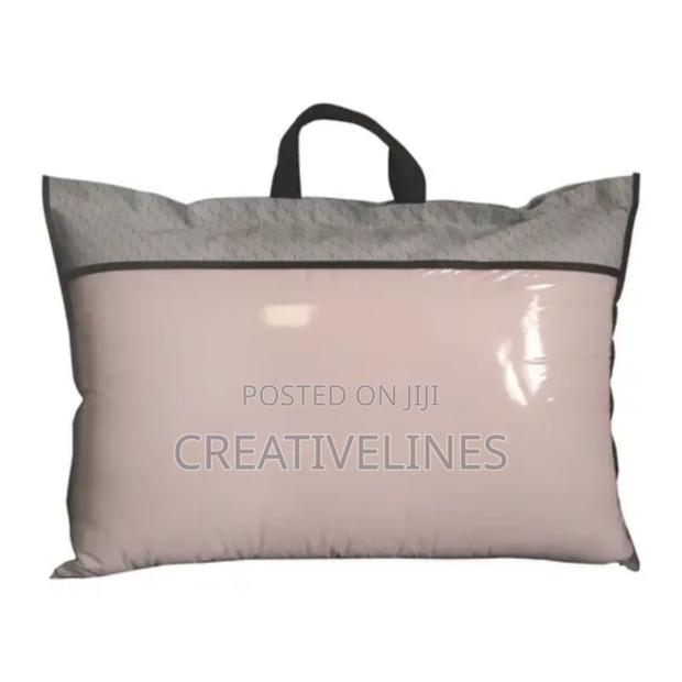 Pillow Bag · Photo 1