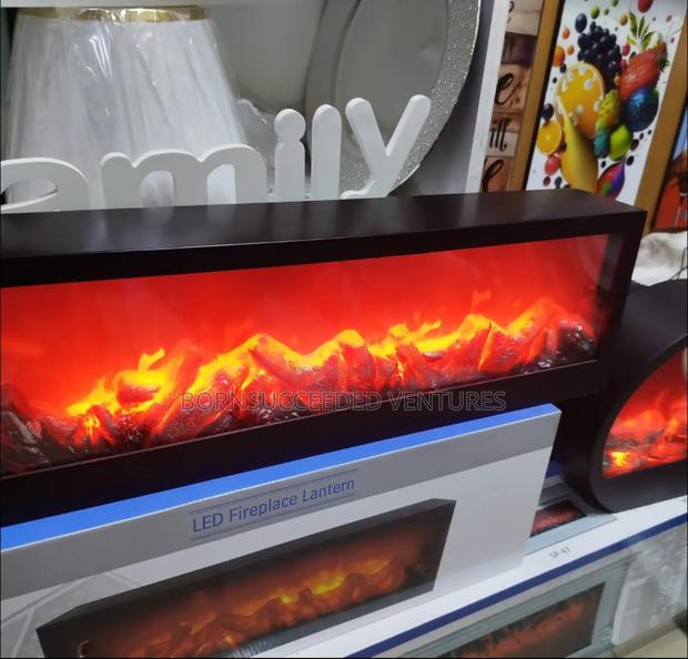 Electric Simulation Fireplace Remote Control · Photo 1