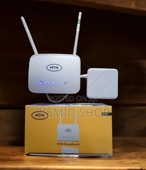 MTN Universal Broadband 4G Router + Backup Battery - White · Photo 1