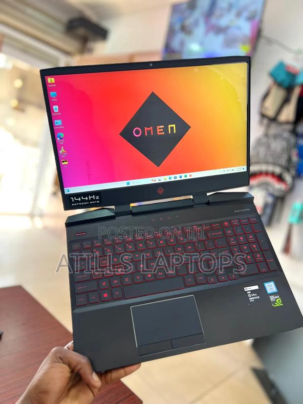 Laptop HP Omen 15 16GB Intel Core I7 SSD 1.5T · Photo 3