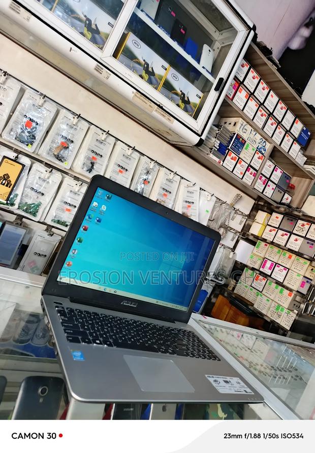Laptop Asus A42Jr 6GB Intel Core I5 HDD 500GB · Photo 1