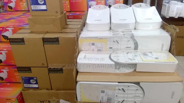 Dahua Plastic Junction Box · Photo 2