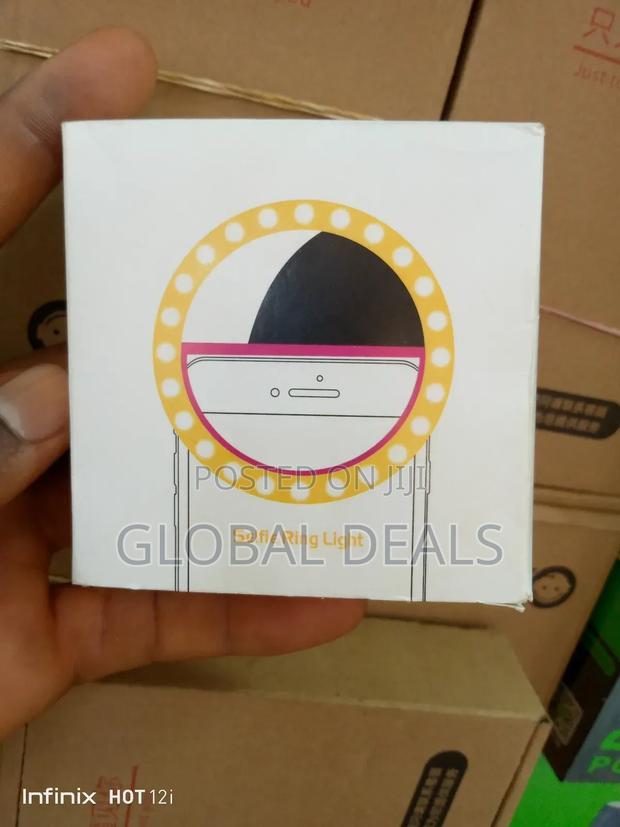 Mobile Video and Selfie Light · Photo 1