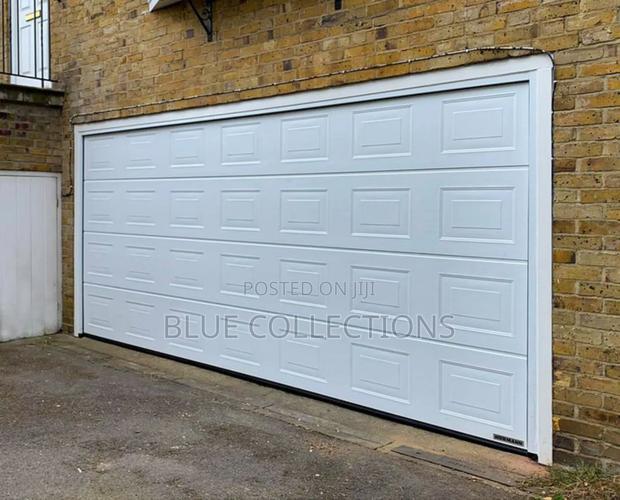 Automated Garage Door · Photo 1