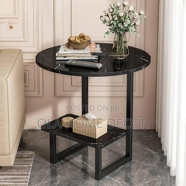 Coffee Table · Photo 2