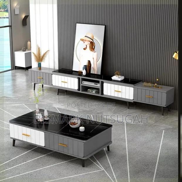 Center Table for Sale · Photo 2