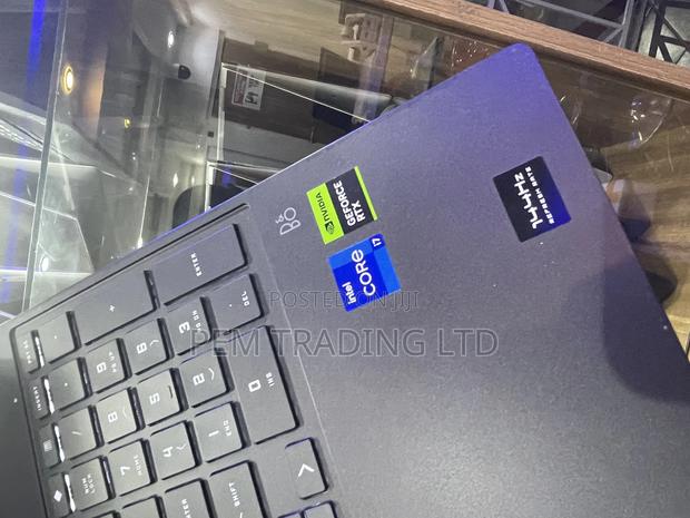 Laptop HP Victus 15 16GB Intel Core I7 SSD 1T · Photo 4