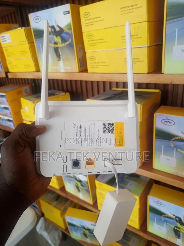 4g Sim Card Router 150mbps + Power Bank · Photo 3