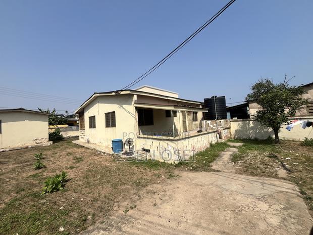 House for Sale · Photo 1