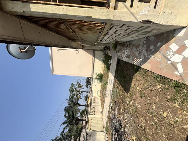 House for Sale · Photo 3