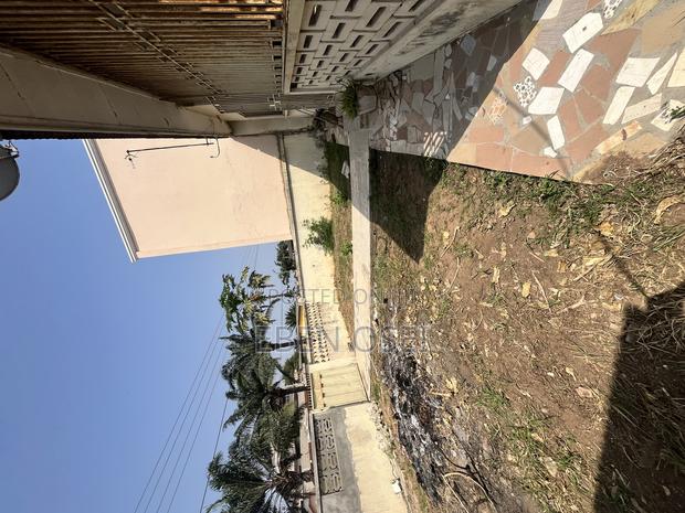 House for Sale · Photo 5