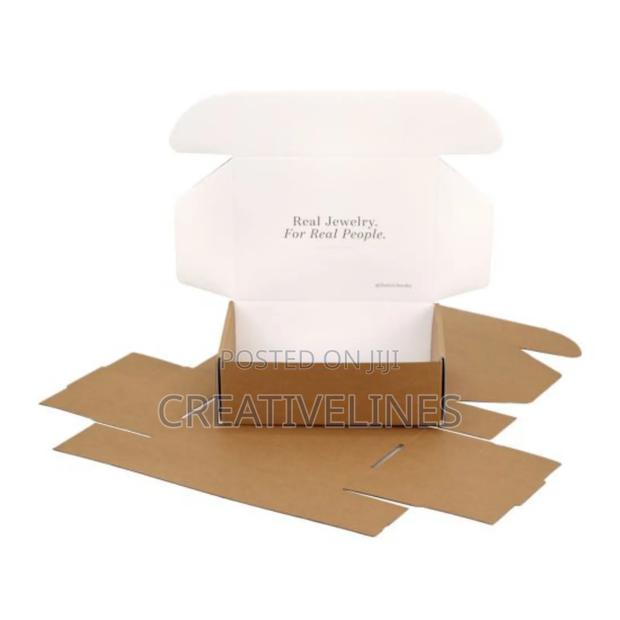 Customised Card Boxes · Photo 2