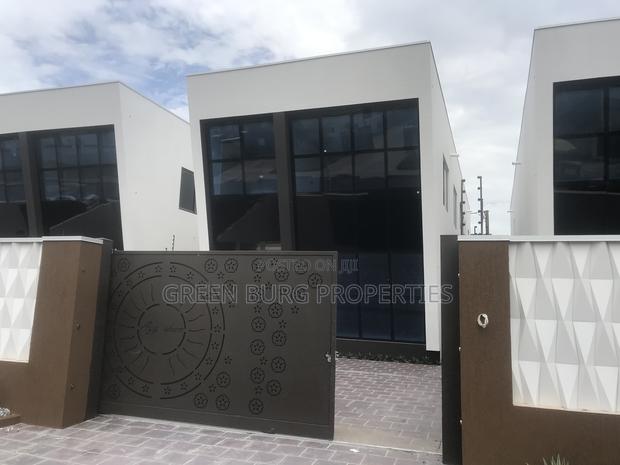 4bdrm House in East Legon for rent · Photo 7