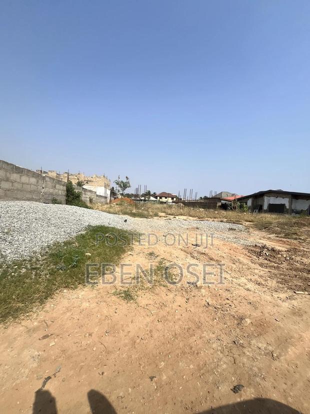 Lands Commission · Photo 1