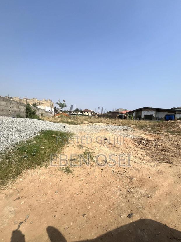 Lands Commission · Photo 3