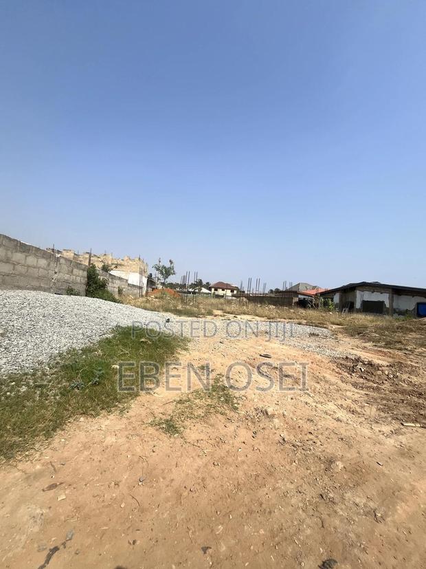 Lands Commission · Photo 4