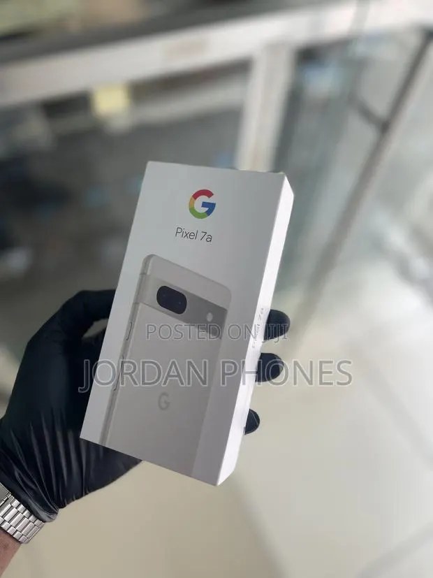 New Google Pixel 7a 128 GB White · Photo 1