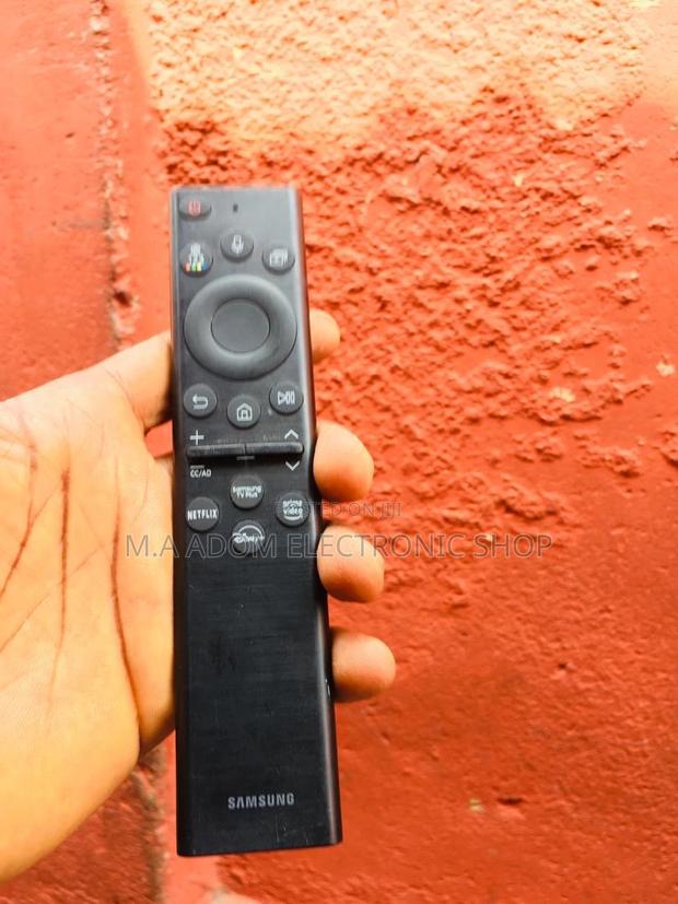 Never Replace Batteries Again-Solar Charging Smartone Remote · Photo 1