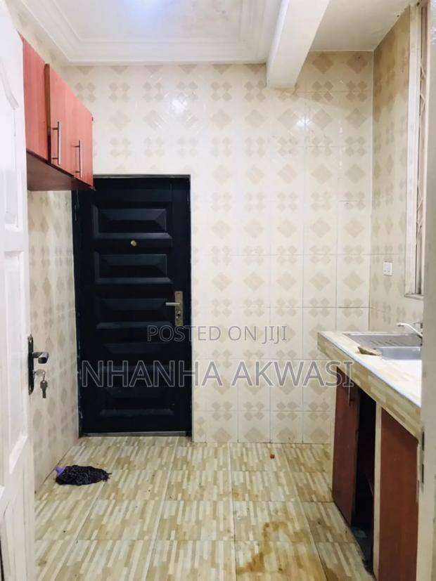 4bdrm House in Sakumono, Tema Metropolitan for rent · Photo 7