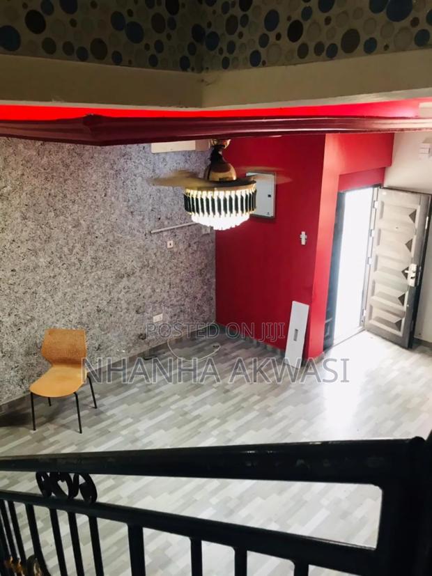 4bdrm House in Sakumono, Tema Metropolitan for rent · Photo 8