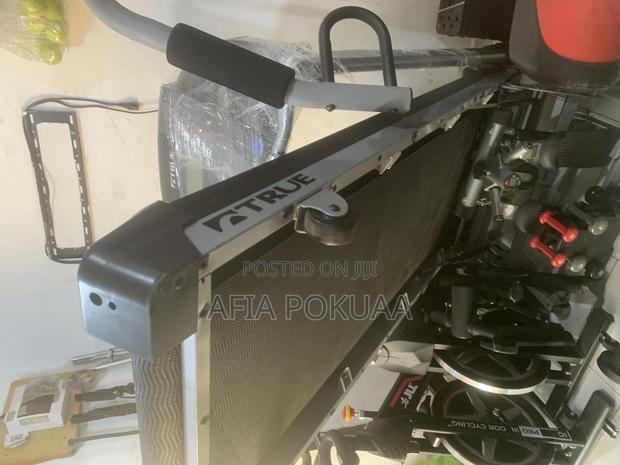 Commercial Treadmill 160 · Photo 6