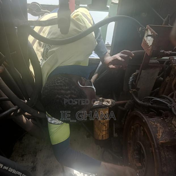 Hydraulics Maintenance and Repairs · Photo 4